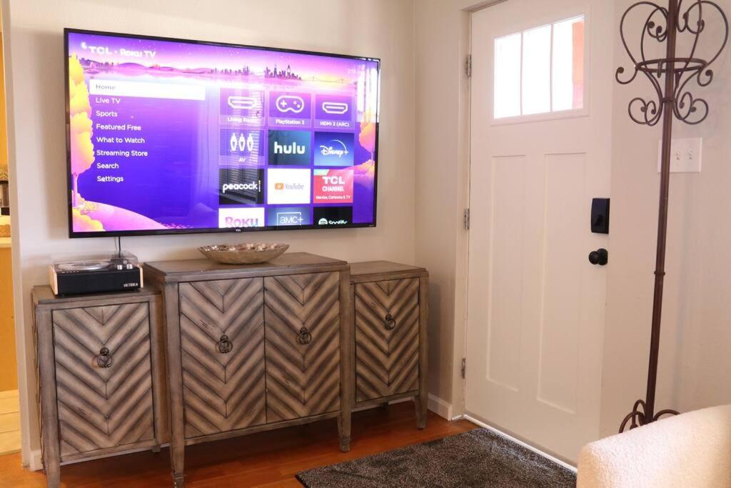 Cowboy Den-Hot Tub-Game Room-Pet Friendly-No Pet Fees! Albuquerque Dış mekan fotoğraf