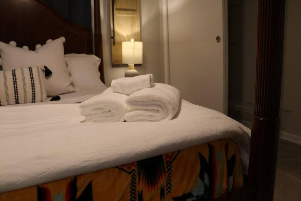 Cowboy Den-Hot Tub-Game Room-Pet Friendly-No Pet Fees! Albuquerque Dış mekan fotoğraf