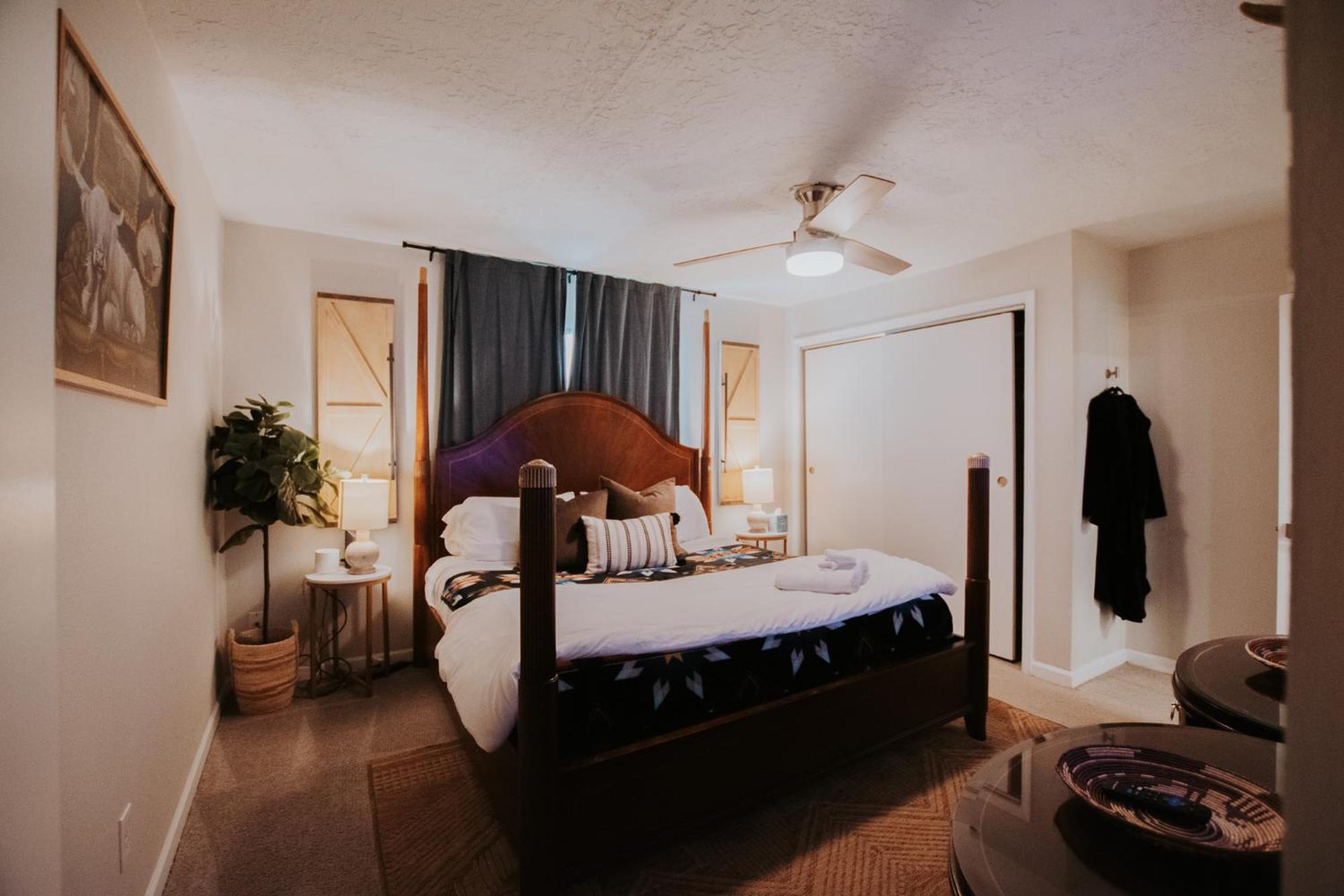 Cowboy Den-Hot Tub-Game Room-Pet Friendly-No Pet Fees! Albuquerque Dış mekan fotoğraf