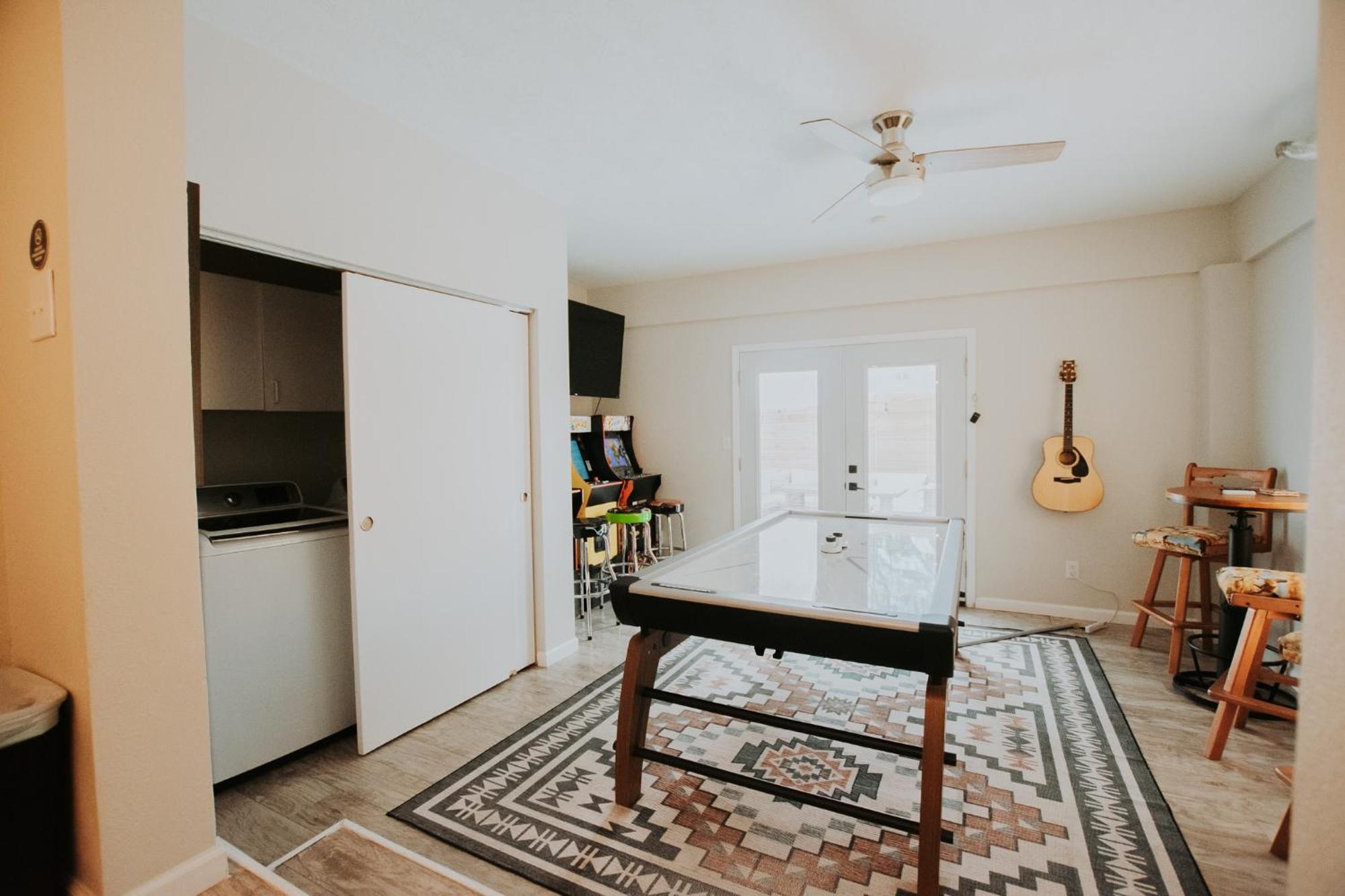 Cowboy Den-Hot Tub-Game Room-Pet Friendly-No Pet Fees! Albuquerque Dış mekan fotoğraf
