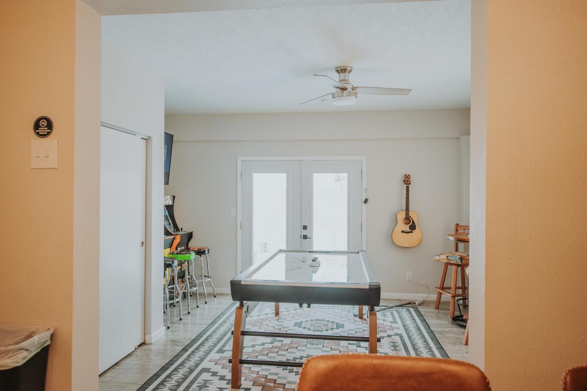 Cowboy Den-Hot Tub-Game Room-Pet Friendly-No Pet Fees! Albuquerque Dış mekan fotoğraf