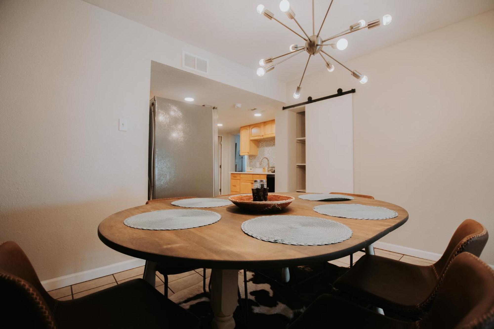 Cowboy Den-Hot Tub-Game Room-Pet Friendly-No Pet Fees! Albuquerque Dış mekan fotoğraf