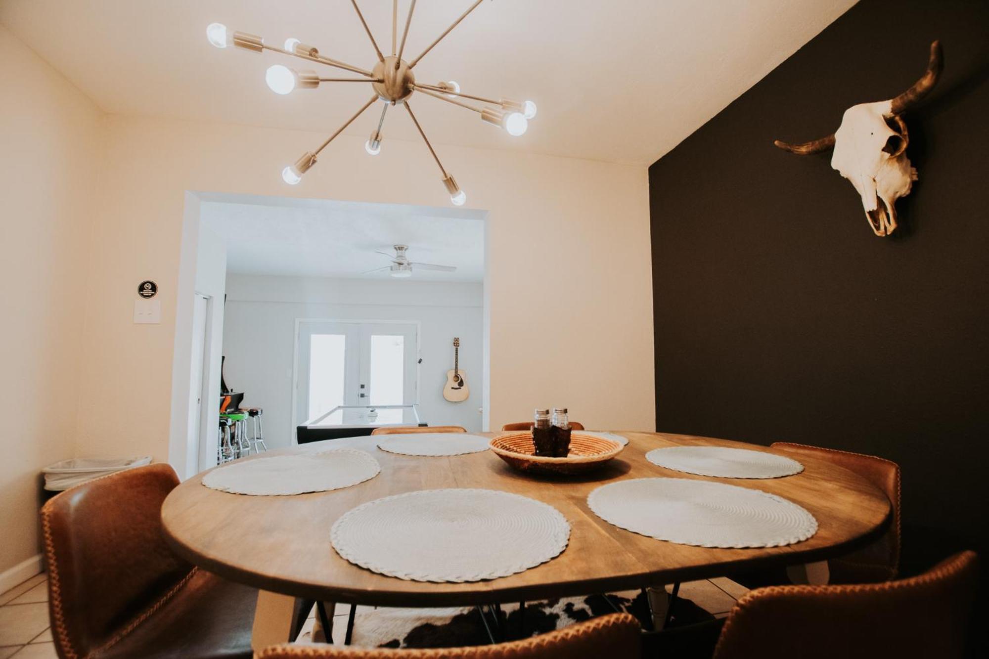 Cowboy Den-Hot Tub-Game Room-Pet Friendly-No Pet Fees! Albuquerque Dış mekan fotoğraf